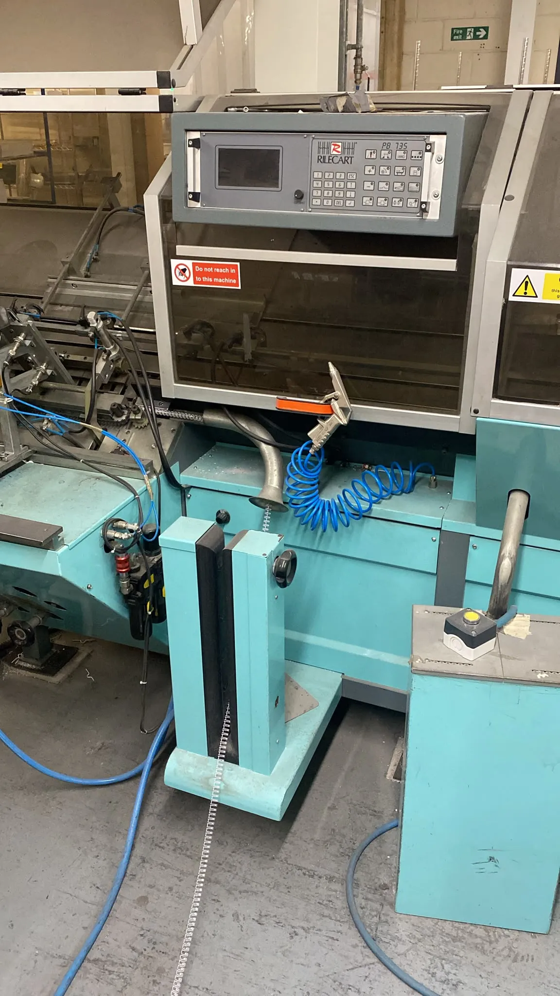 Rilecart PB735HD Wire Punch Binder — photo 2