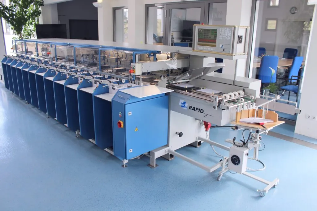Fully Refurbished MKW Collator with 12 pockets and booklet-maker