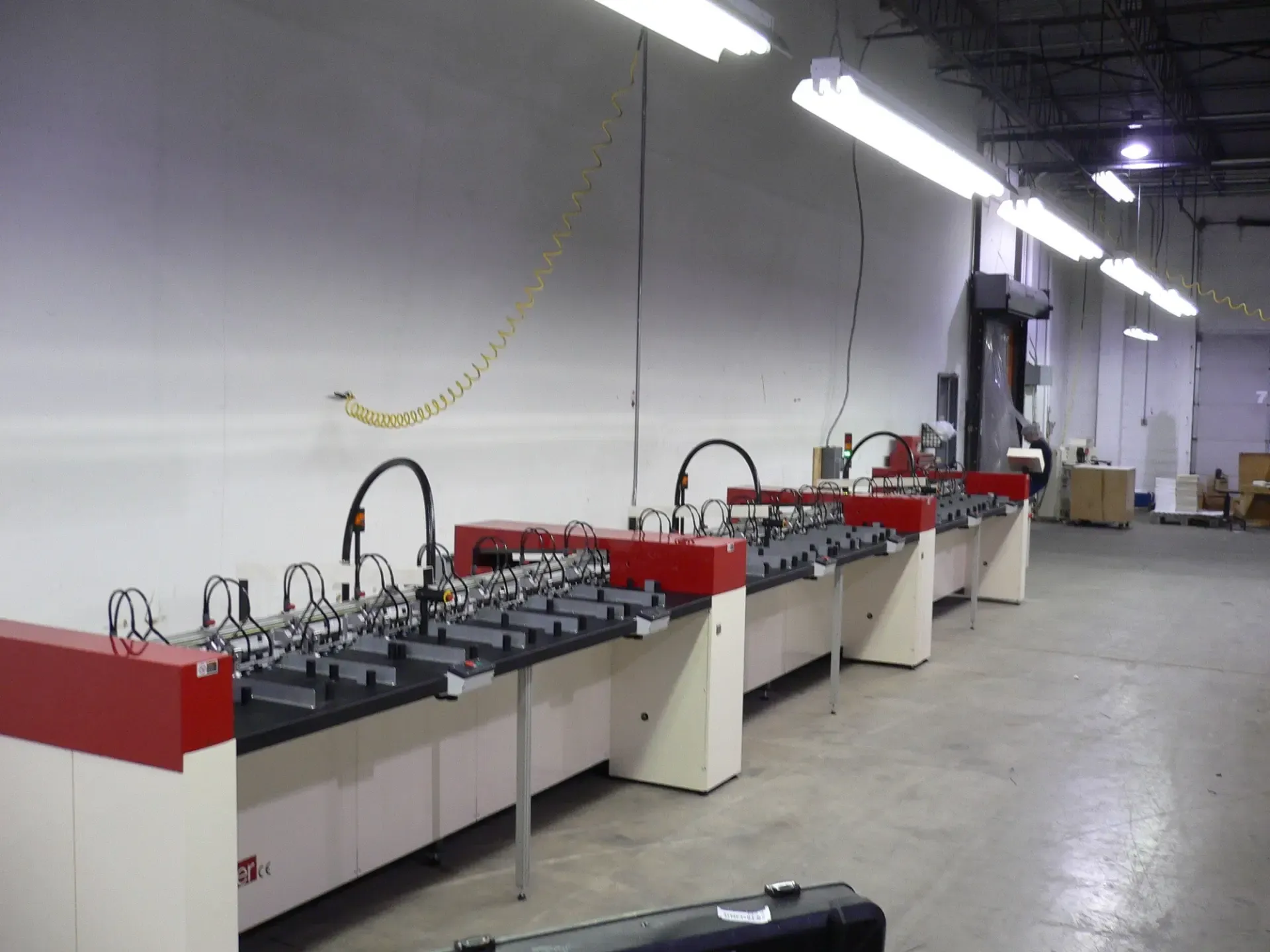 Setmaster collating machine being supported on site